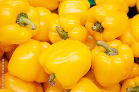 Yellow Peppers (2.5lbs)